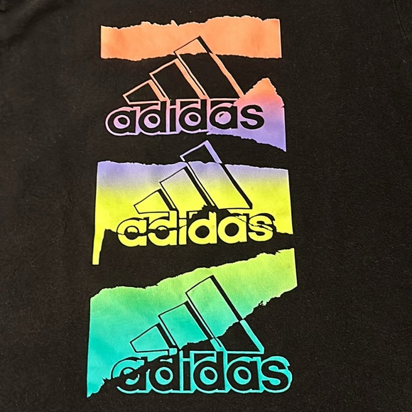 Adidas Boys Black Tee, EUC, Size Small (8) - Picture 3 of 7